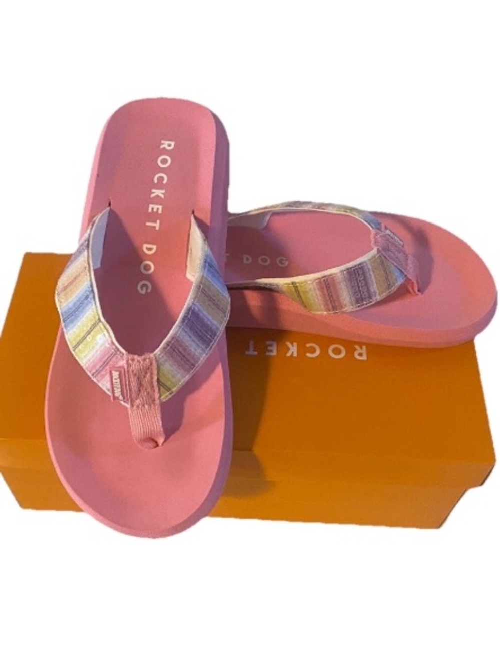 Rocket Dog Girls Size 3 Pink Spotlight Platform Foam Flip-flop Sandals Brand New
